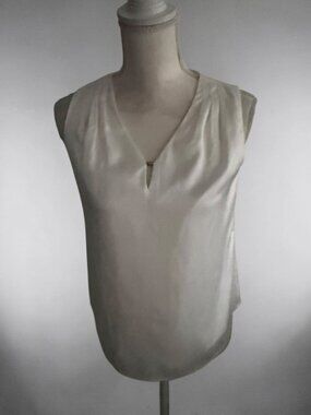 White House Black Market Cream Silky Top Blouse Size XXS